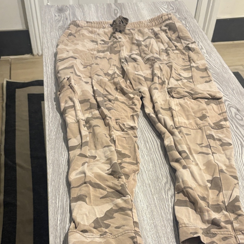 Banana Republic Tan Camouflage Joggers